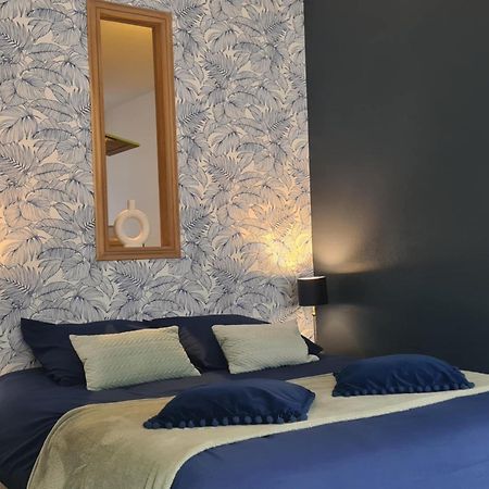 Studio 4 Personnes Aux Pieds Du Chateau De Blois Avec Experience De Dormir Sous Les Aurores Boreales Exteriér fotografie